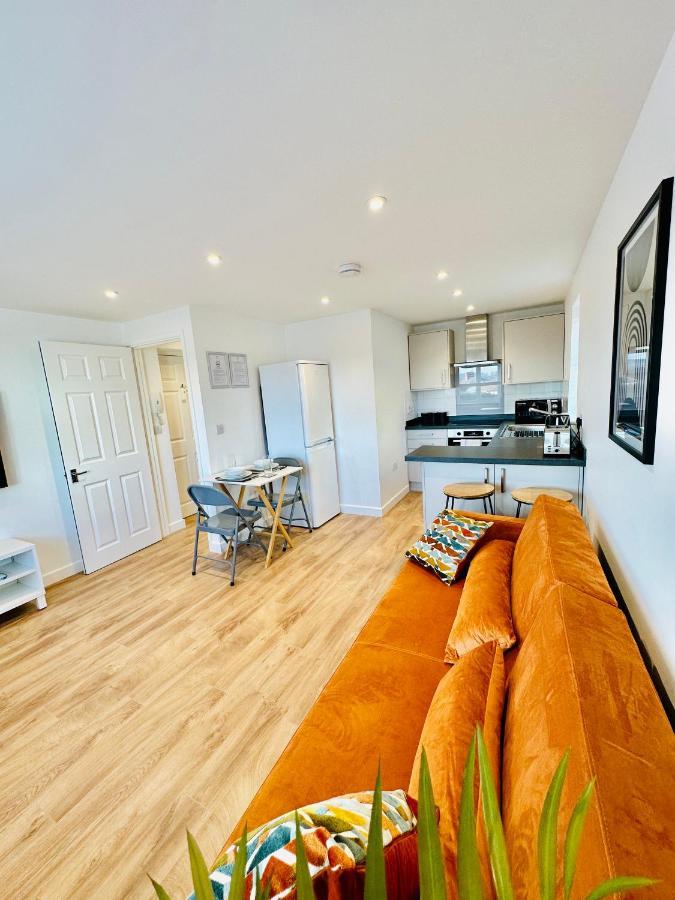 Apartamento Private Parking Stylish Great Location Guildford Exterior foto